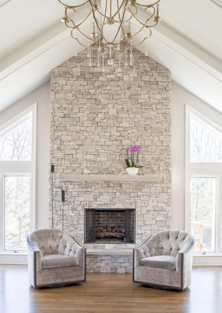 11 Stone Veneer Fireplace Design Trends - Realstone Systems