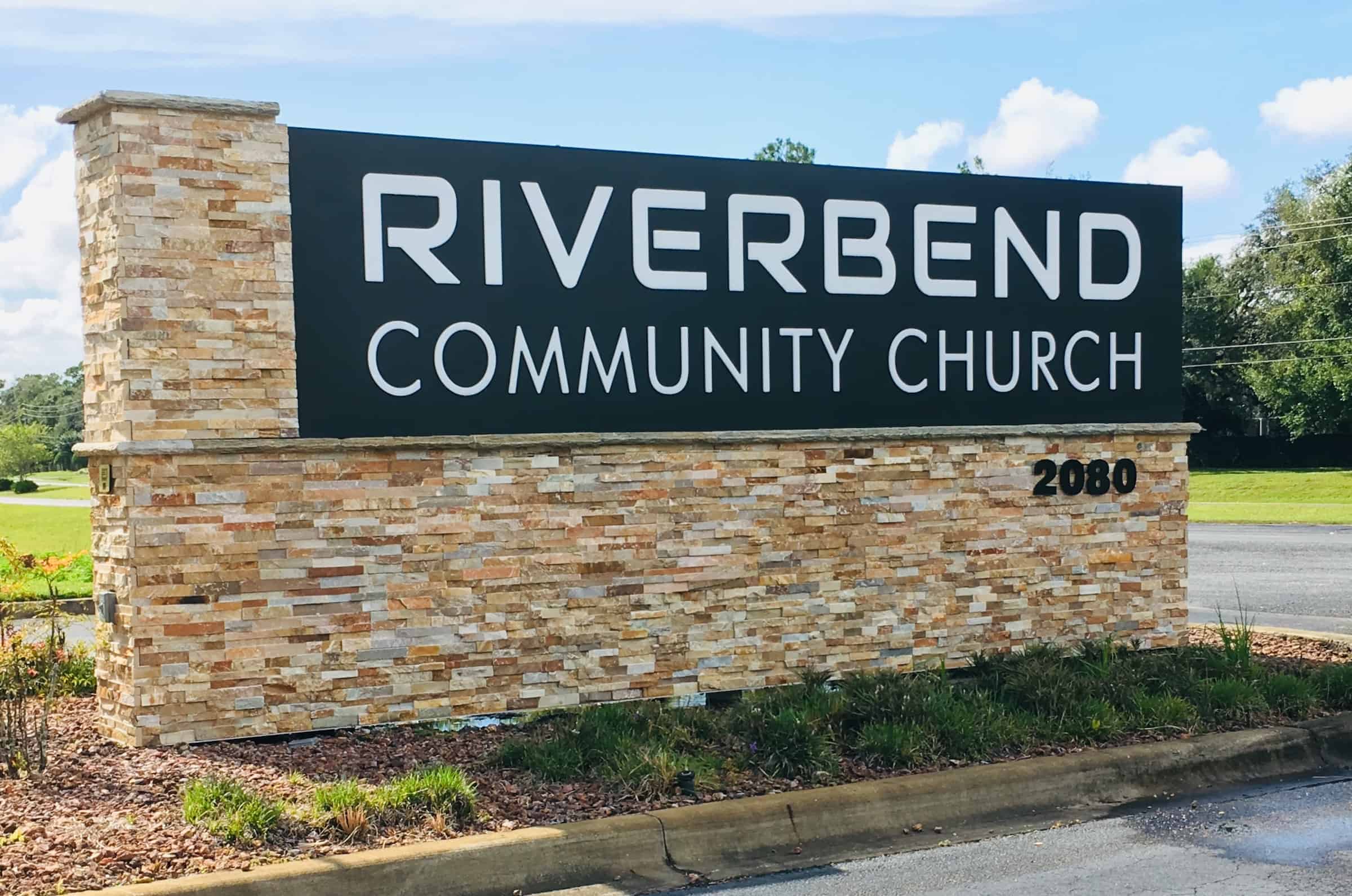 Mountain Rust Church Sign - Realstone Systems