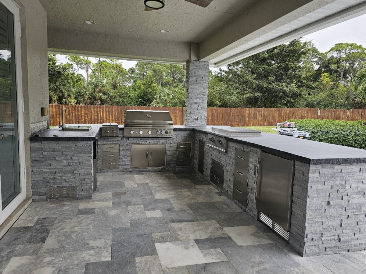 Pewter Ledgestone Realstone outdoor kitchen