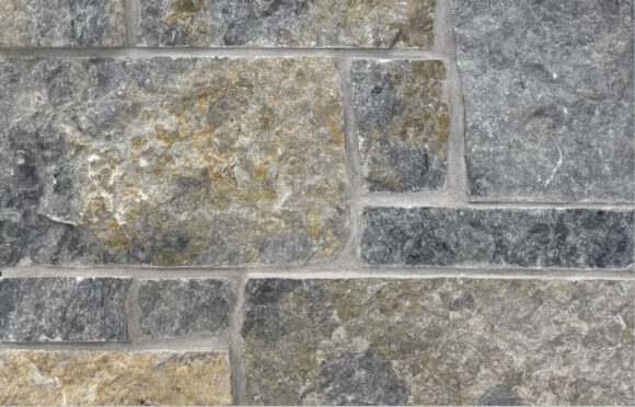 Sawn height loose stone limestone in shades of light grey, gold and blue-grey undertones