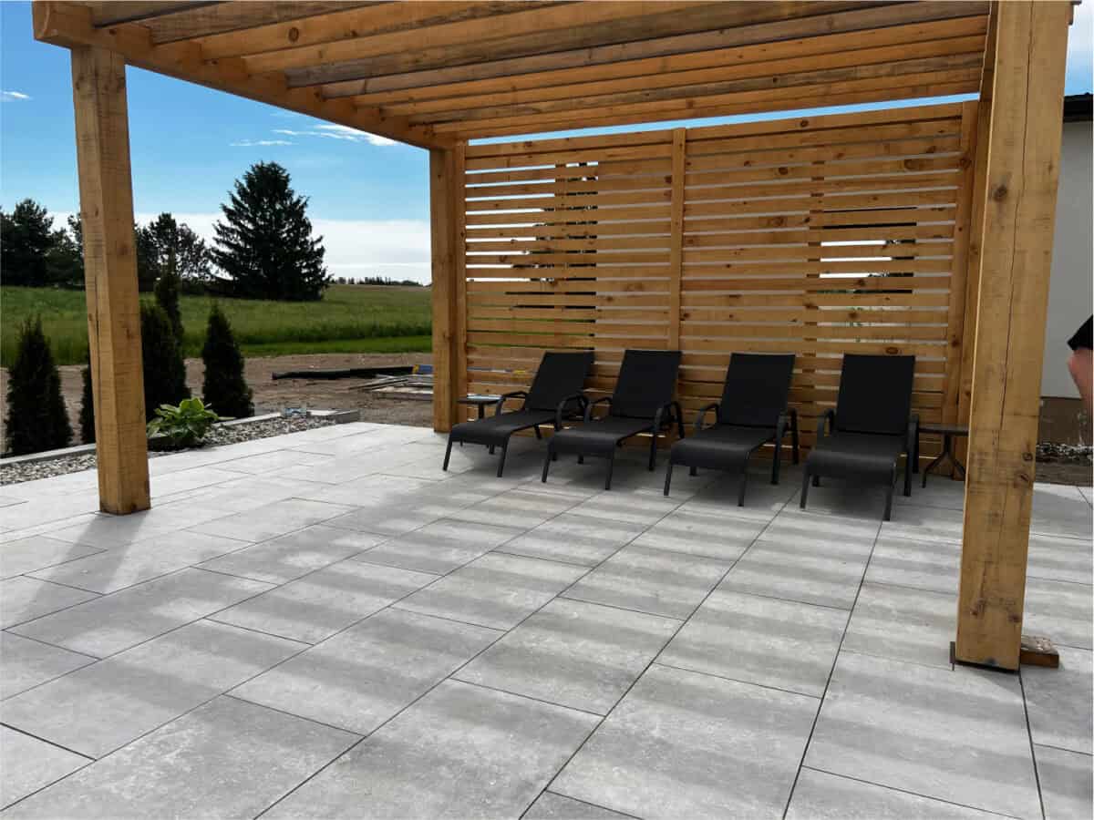 Light grey outdoor porcelain pavers that are excellent for pool decks, outdoor patios and other terrace areas