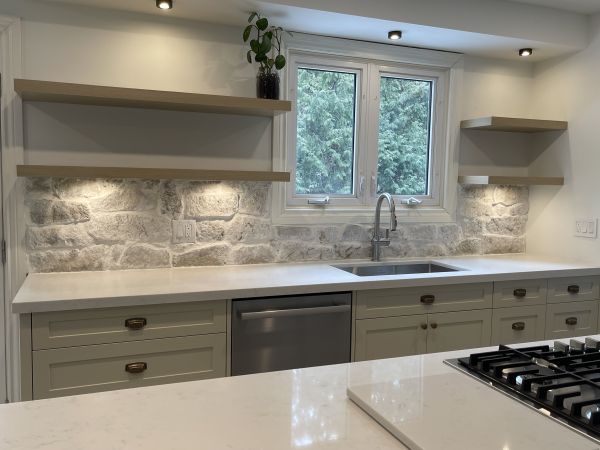 rustic large natural stone Light colored kitchen backsplash